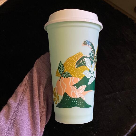 2013 Starbucks Earth Day Spring Mint Floral 75% Recycled Planet Recycling - Picture 4 of 8